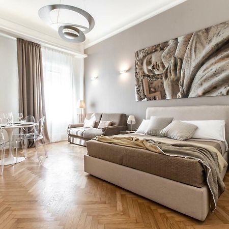 Ferienwohnung Duomo View Design Studio R&R Mailand Exterior foto